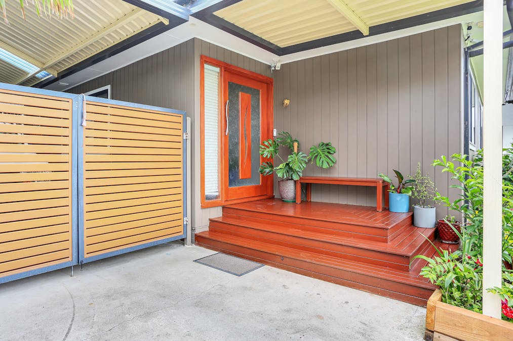 44 & 44a Portico Parade, Toongabbie, NSW, 2146 - Image 12