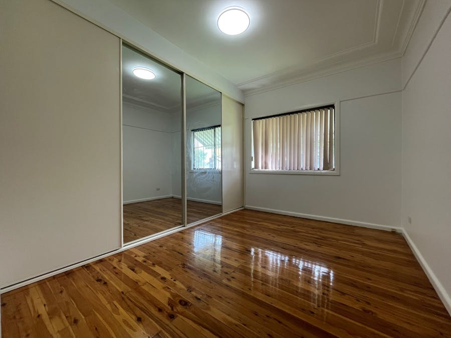 3 Warman Street, Pendle Hill, NSW, 2145 - Image 4
