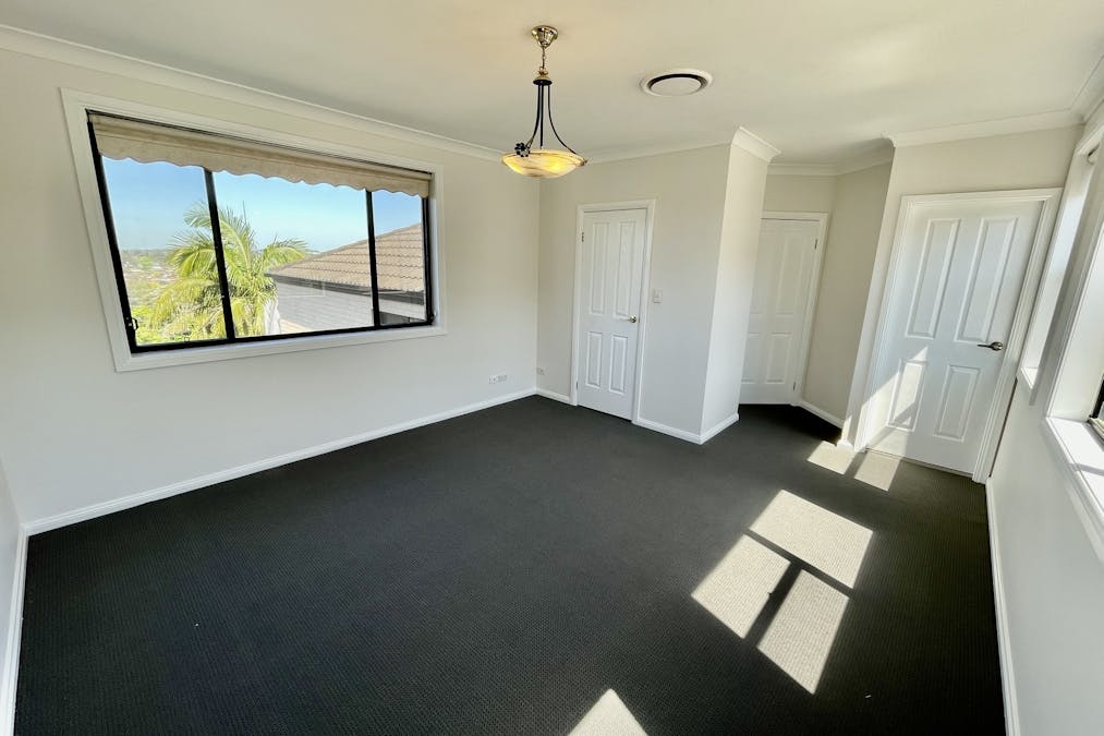 19 Lachlan Drive, Winston Hills, NSW, 2153 - Image 5