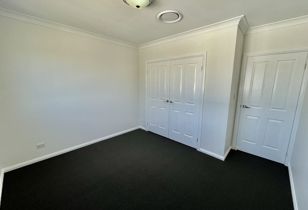 19 Lachlan Drive, Winston Hills, NSW, 2153 - Image 8
