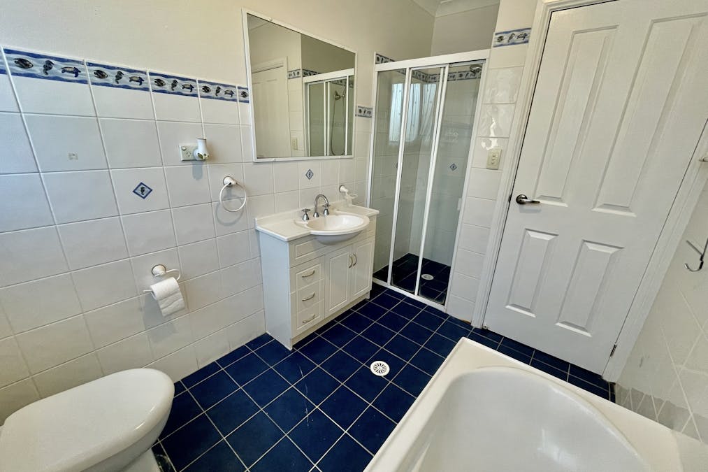 19 Lachlan Drive, Winston Hills, NSW, 2153 - Image 10