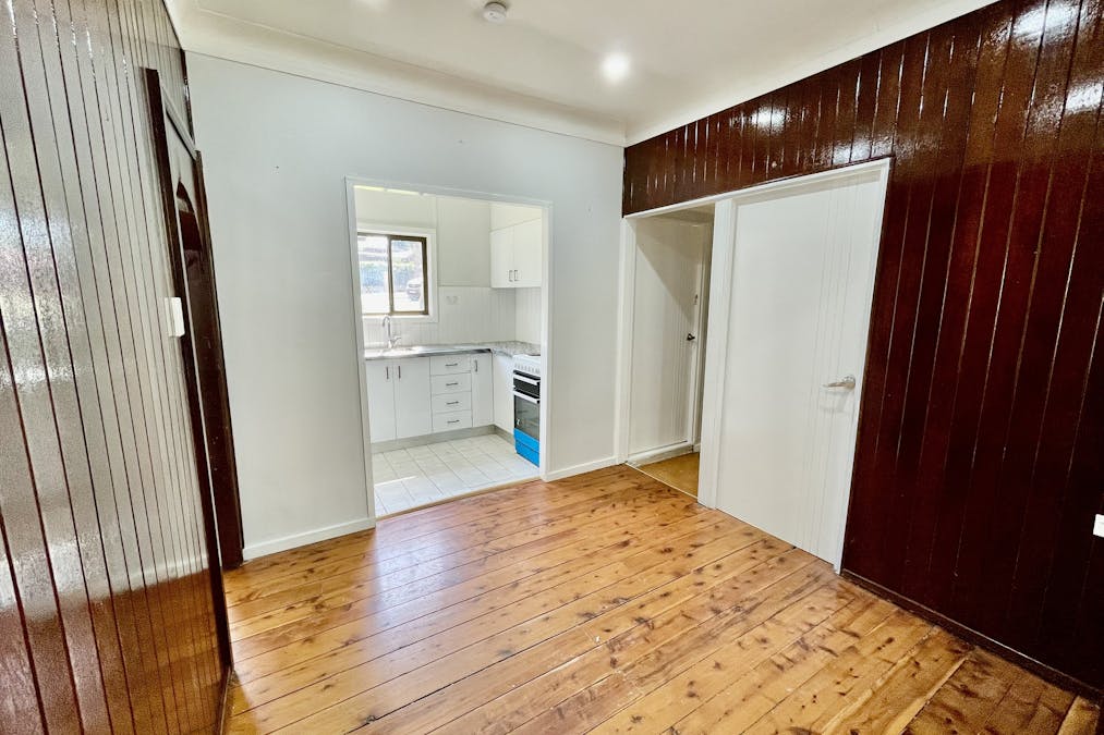 38 Pioneer Street, Seven Hills, NSW, 2147 - Image 3