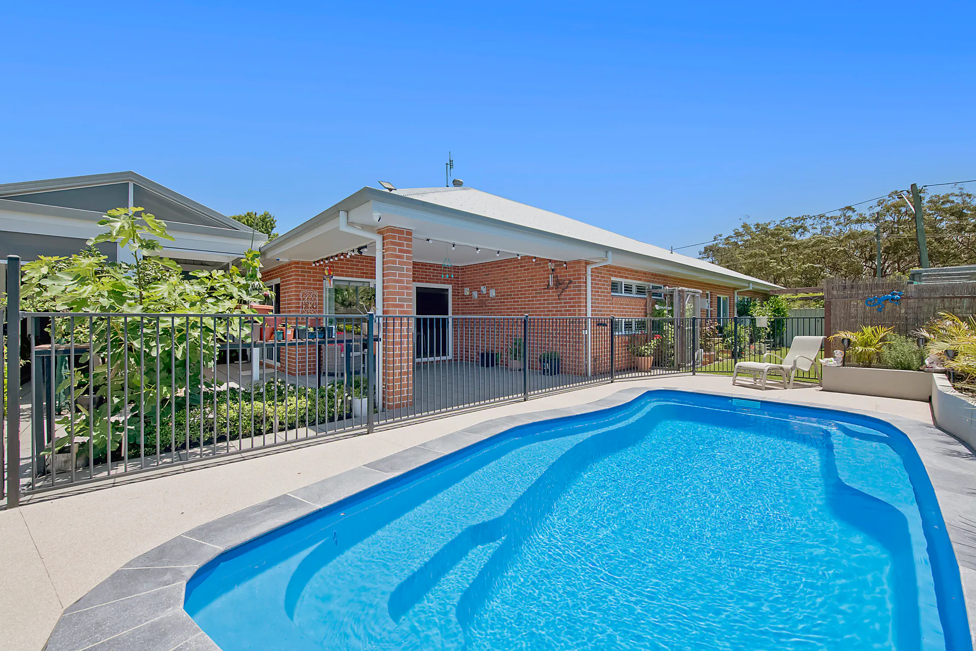 656 Ocean Drive, North Haven, NSW, 2443 Sold Elders Real Estate