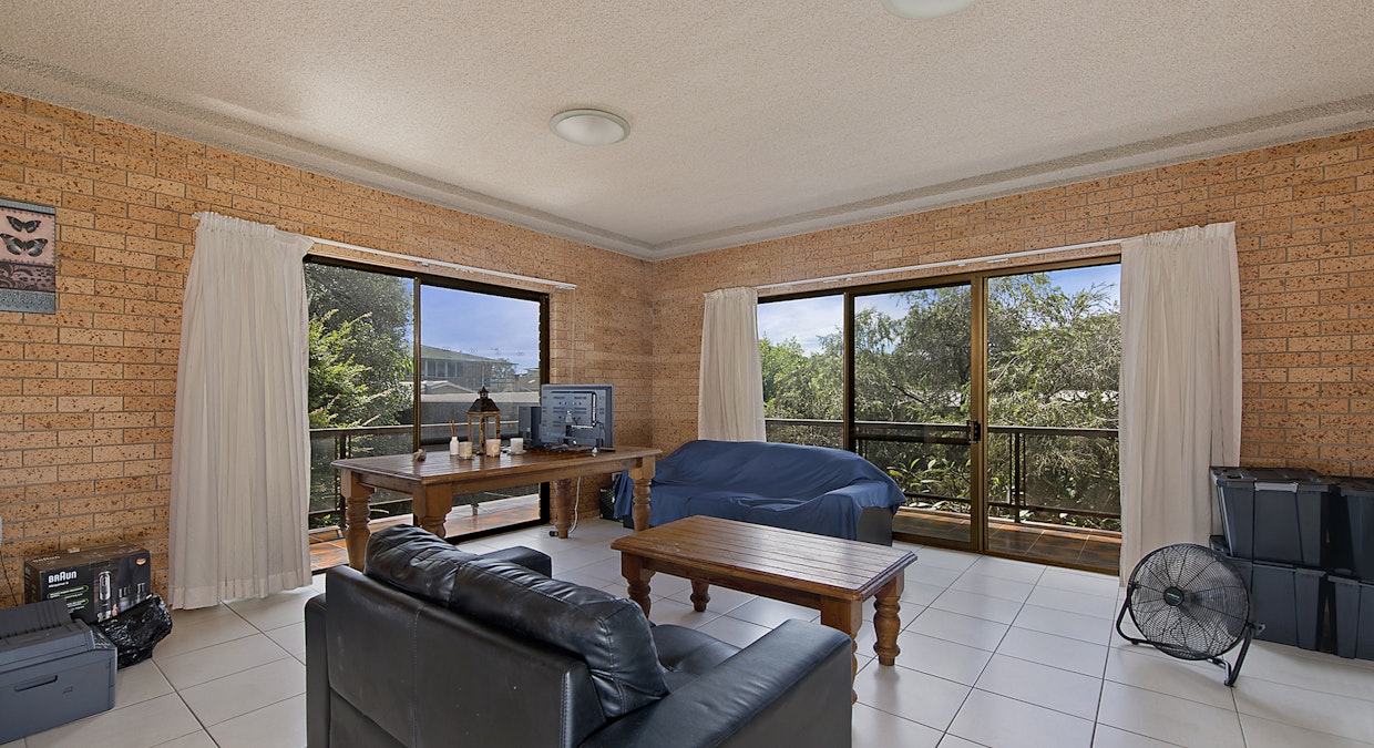 4/2 Woodford Road, North Haven, NSW, 2443 - Image 2