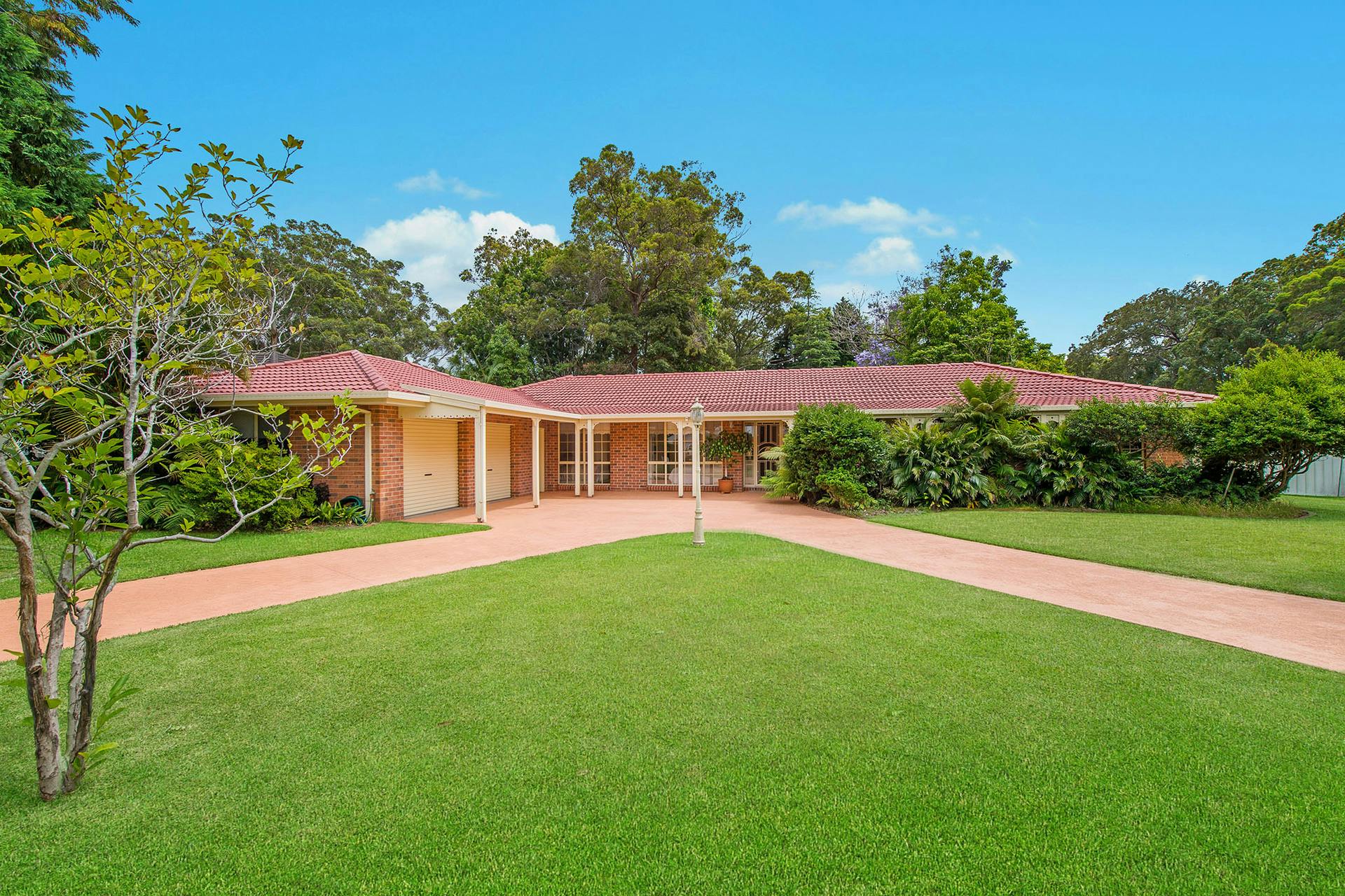 20 Lakeside Way, Lake Cathie, NSW, 2445 Sold Elders Real Estate