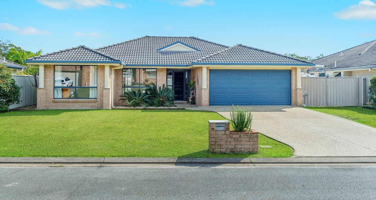 12 Hungerford Place, Bonny Hills, NSW, 2445 - Image 1