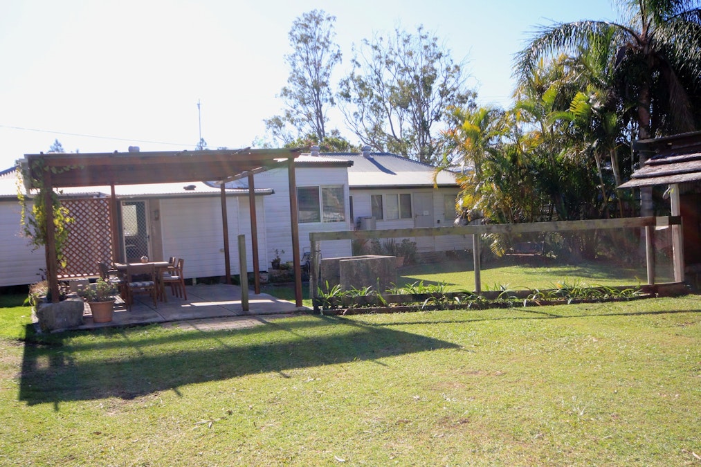 Villa 1/48 The Boulevarde, Dunbogan, NSW, 2443 - Image 3