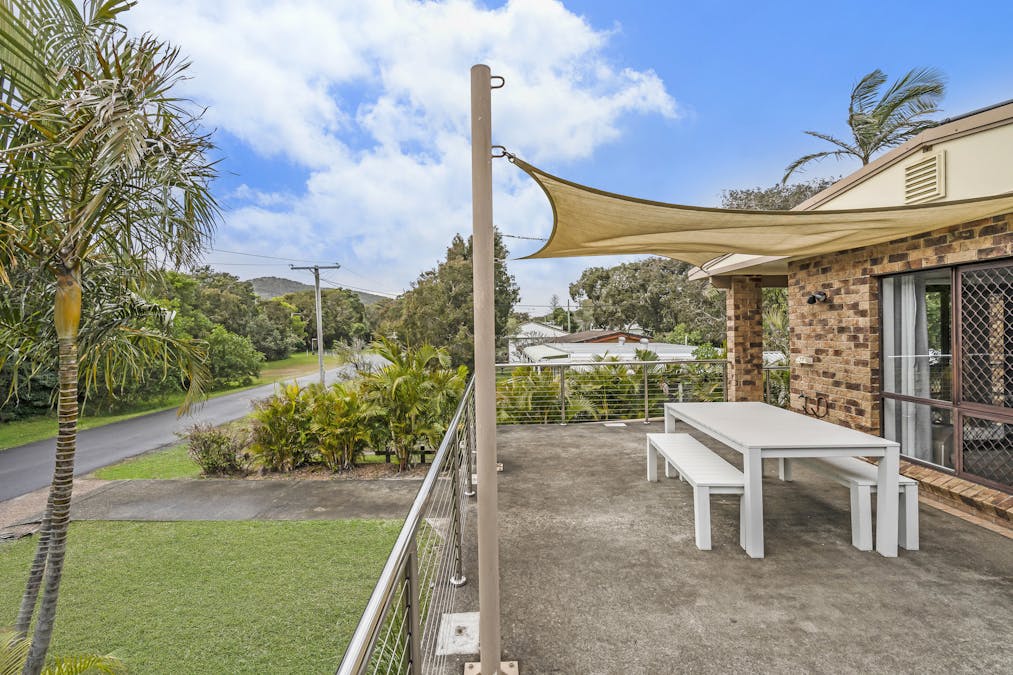 8 Hutcheson Street, Hat Head, NSW, 2440 Sold Elders Real Estate