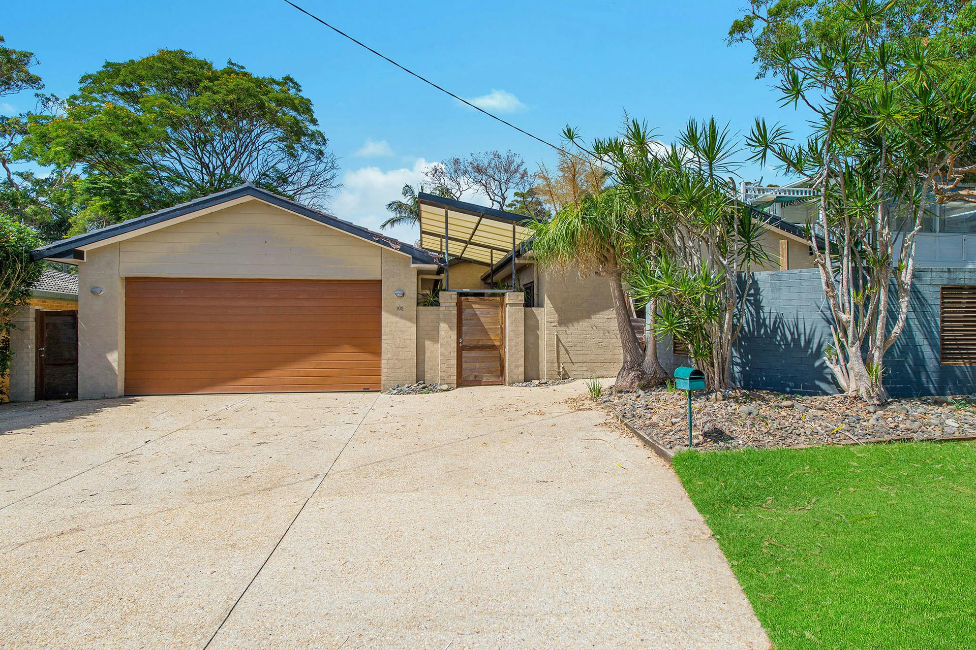 102 Kennedy Drive, Port Macquarie, NSW, 2444 Sold Elders Real Estate
