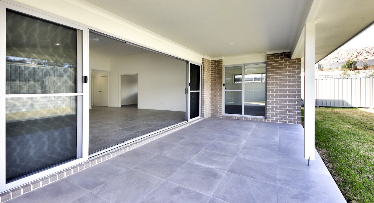 30 Keith Andrews Avenue, South West Rocks, NSW, 2431 - Image 11