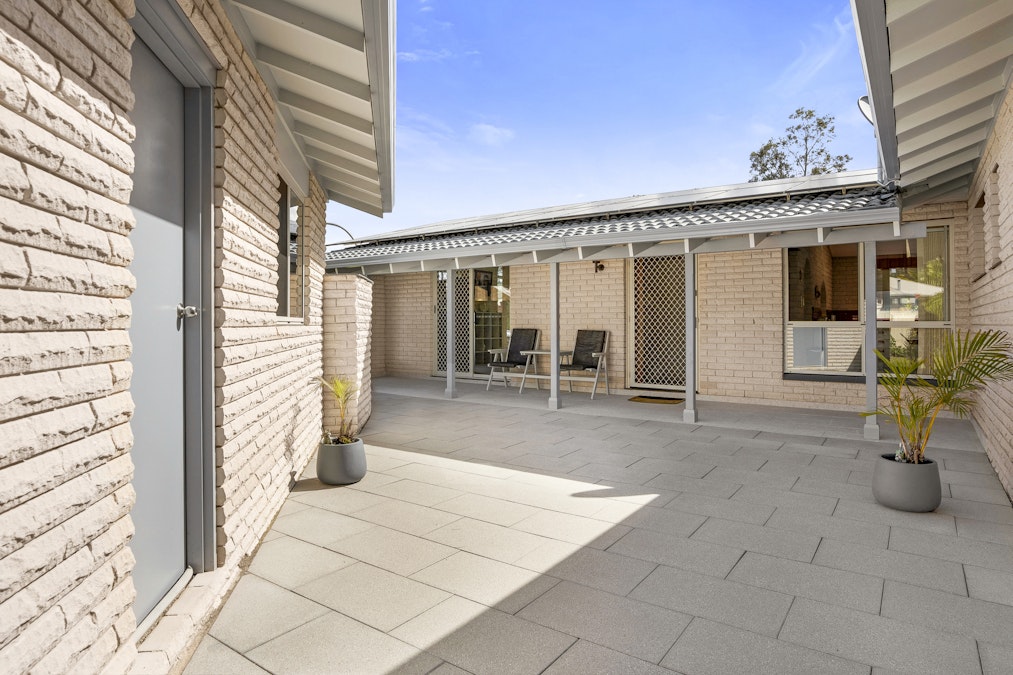 7 Harbour View Place, Tuncurry, NSW, 2428 - Image 15
