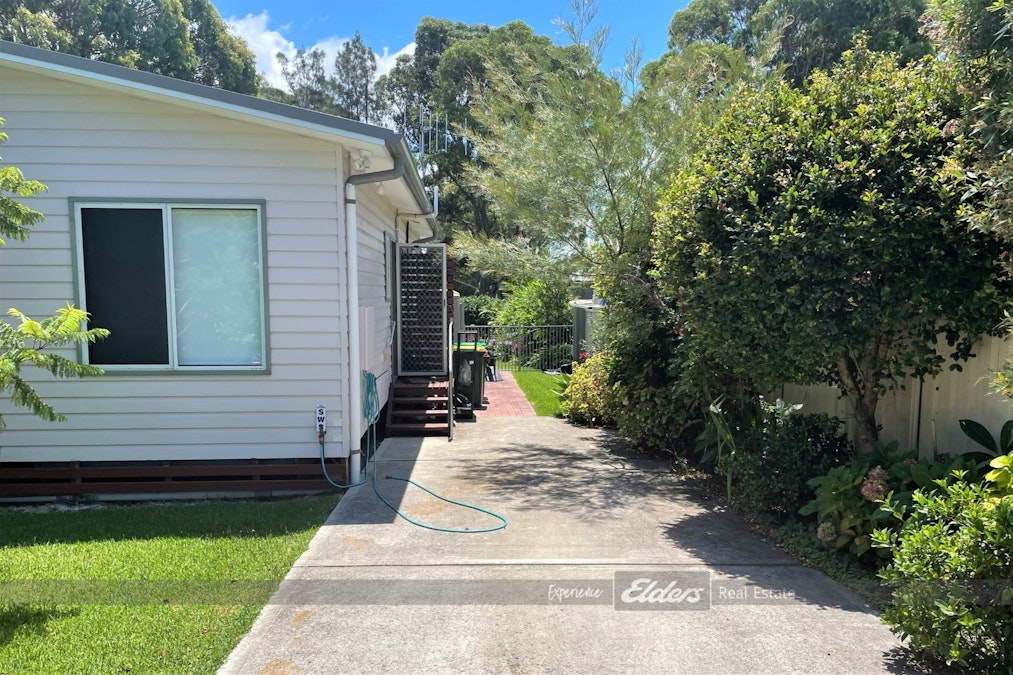 1 Frazer Avenue, Green Point, NSW, 2428 - Image 10