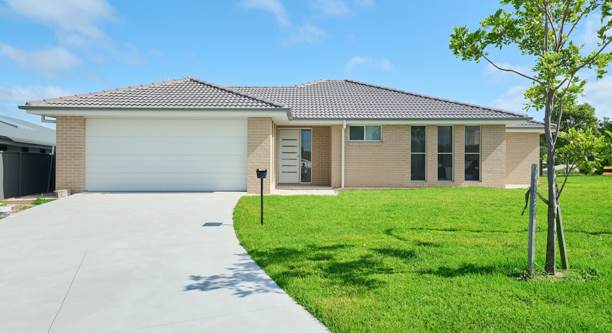 2/4 Caitlin Darcy Parkway, Port Macquarie, NSW, 2444 - Image 13