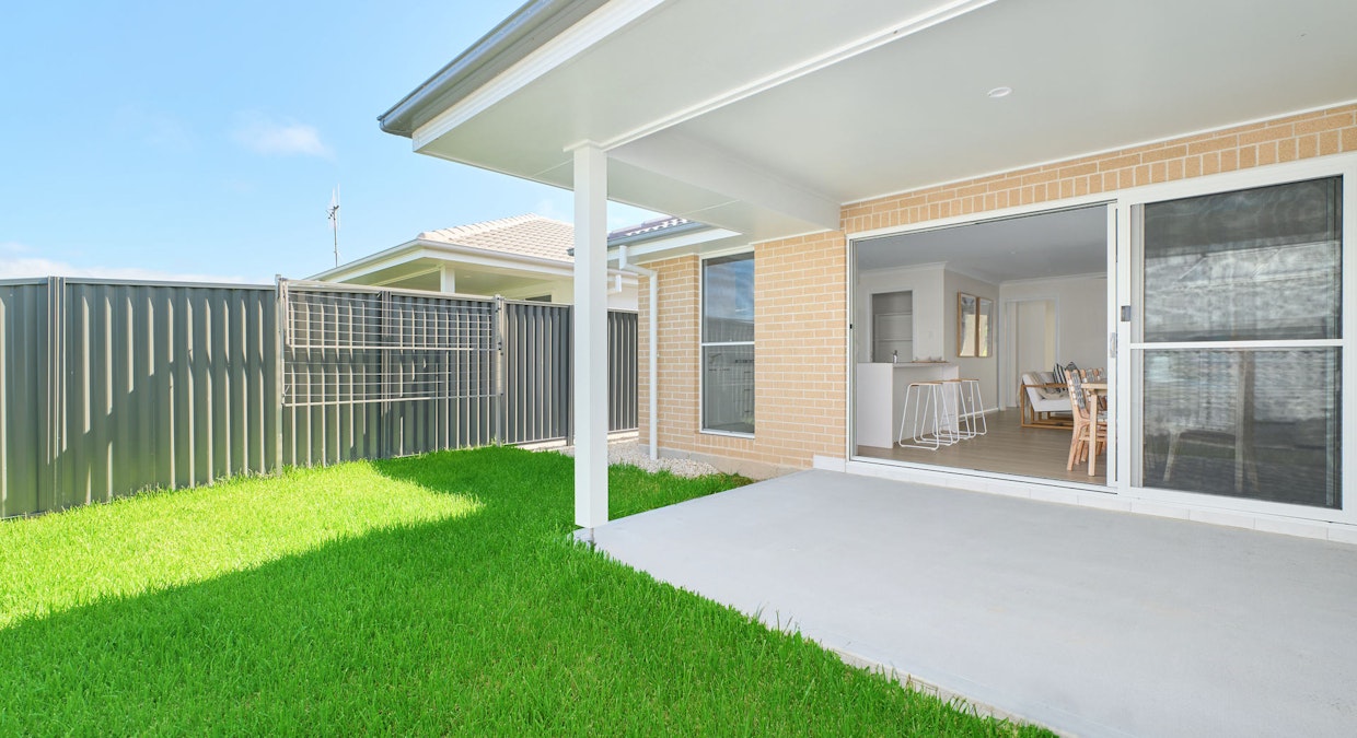 2/4 Caitlin Darcy Parkway, Port Macquarie, NSW, 2444 - Image 11