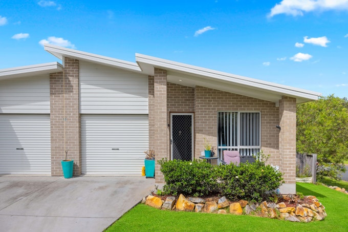 2/12 Boltwood Way, Thrumster, NSW, 2444 - Image 1