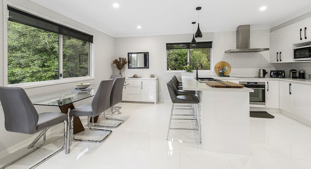 11 Palmview Place, Port Macquarie, NSW, 2444 - Image 1
